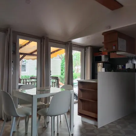 Campingplads Mobil Le Lozerien *